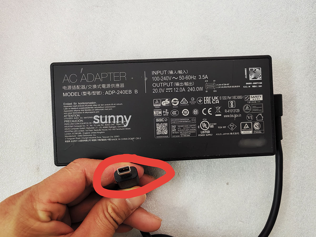 อะแดปเตอร์ AC OEM ADP-240EB B  - Pc Gaming Asus บทวิจารณ์และราคา